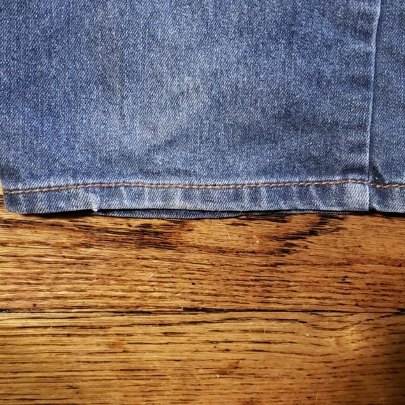 Maternity Jeans - Picture 5 of 7